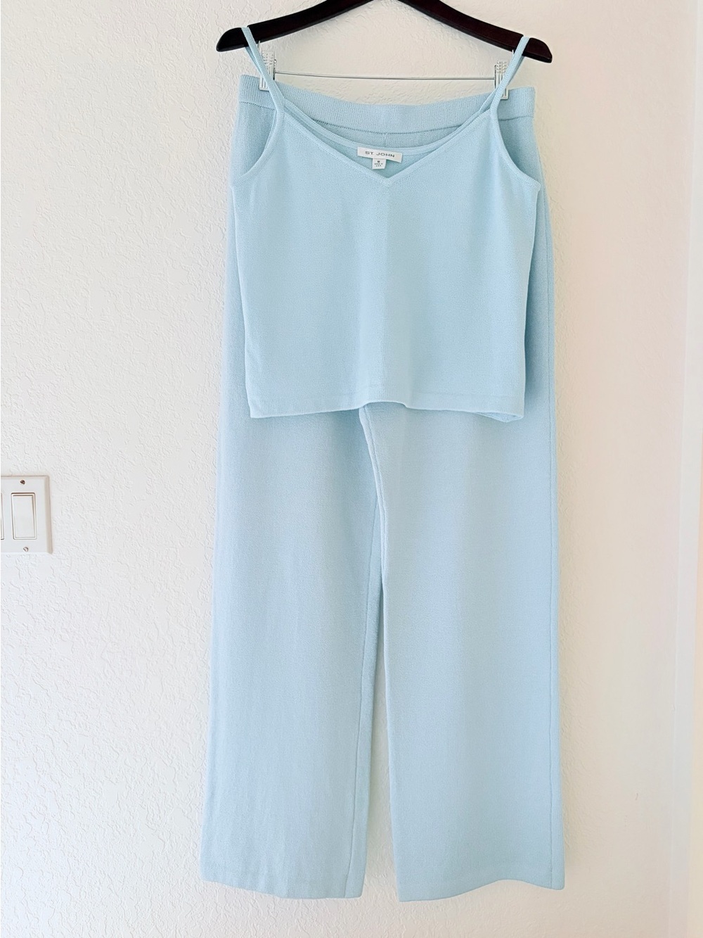 St. John Evening Pastel Blue 3 Piece Pantsuit Size 14, Classic, Quiet Luxury - Picture 4 of 16